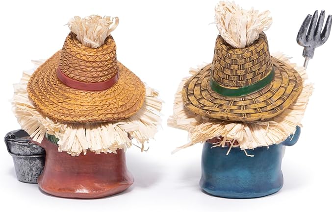 Hodao Farmer Gnomes Figurines — Rustic Resin with Straw Hats & Farm Tools, Hand-Painted Farmhouse Decor & Gift for Gardeners, Home, Porch(Green)