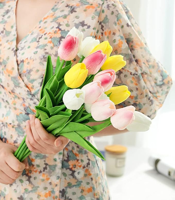 Kisflower 30Pcs Latex Tulips Real Touch White Artificial Flowers Fake Tulips Arrangement Bouquet for Home Office Wedding Decor (White)