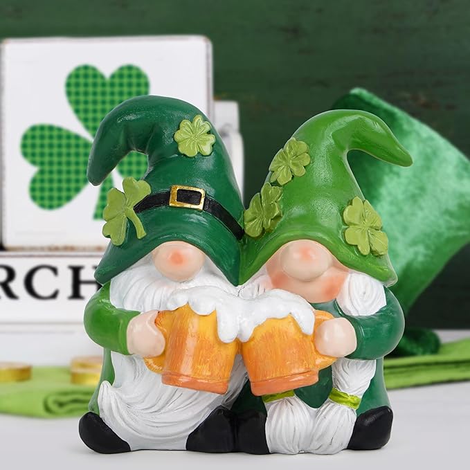 Hodao St. Patrick’s Day Couple Gnomes Figurines — Green Shamrock Gnomes with Beer, Resin Tabletop Decor for Mantel, Shelf & Bar | Lucky Holiday & Valentine’s Day Gift