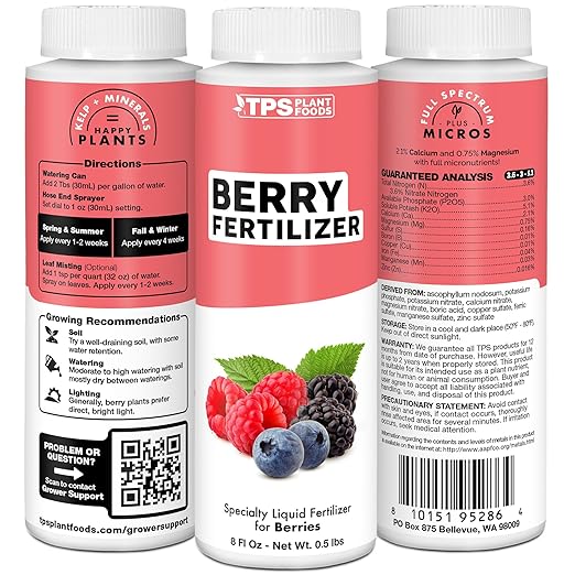 Berry Fertilizer, Complete Liquid Strawberry and Blueberry Plant Food, Great for All Berries, 32 oz (1 Quart)