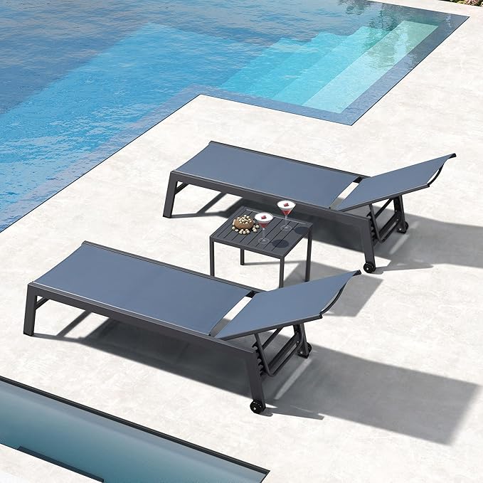 PURPLE LEAF Patio Chaise Lounge Set for 2 Outdoor Chaise Lounger Chair with Aluminum Frame and Easy-to-Move Wheels Pool Lounge Chairs for Deck Yard Poolside Table Included, Indigo