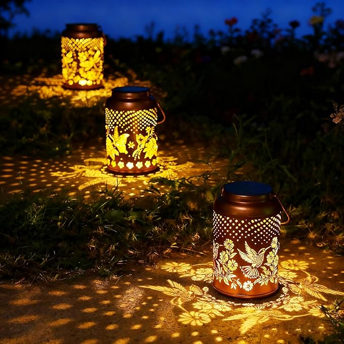 2 Pack Hummingbird Solar Lanterns Outdoor Waterproof Hanging Solar Lights, Garden Decor Christmas Gifts for Women Mom Grandma Metal Garden Decorative Lights for Yard, Backyard, Patio, Porch