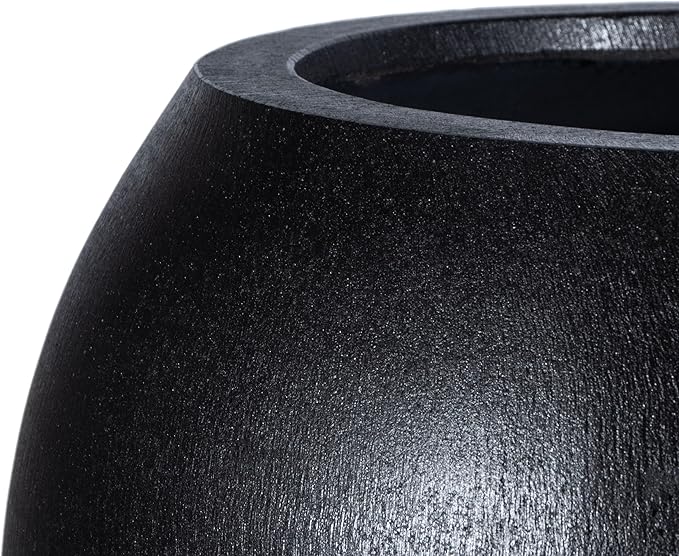 Safavieh Outdoor Collection Kenslia Black Concrete Planter (Fully Assembled)
