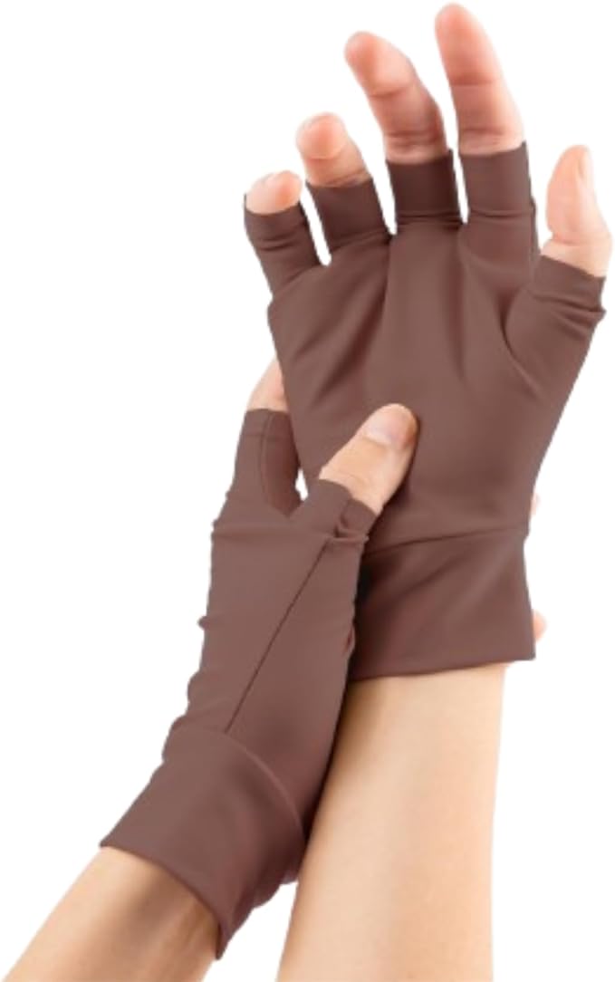 Light Skin Tone Fingerless Gloves – Made in USA – Conceal Bruises & Protect Thinning Skin