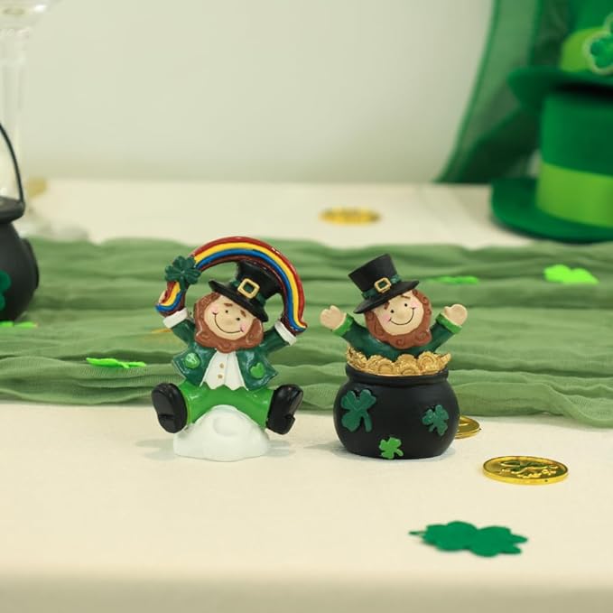 MEETYAMOR St Patricks Day Decorations, 2 PCS Irish Leprechaun Figurine for St Patricks Day Decor, Shamrock Rainbow Pot of Gold Figurines Standing for Home Table Mantel, St Patrick's Day Decorations
