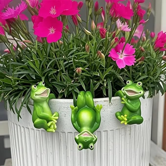 3 Pieces of Outdoor Courtyard Climbing Frog Statue Decoration, Outdoor Fairy Garden Resin Crafts, Flower Pot Landscape Frog, Miniature Landscape Pendant Accessories