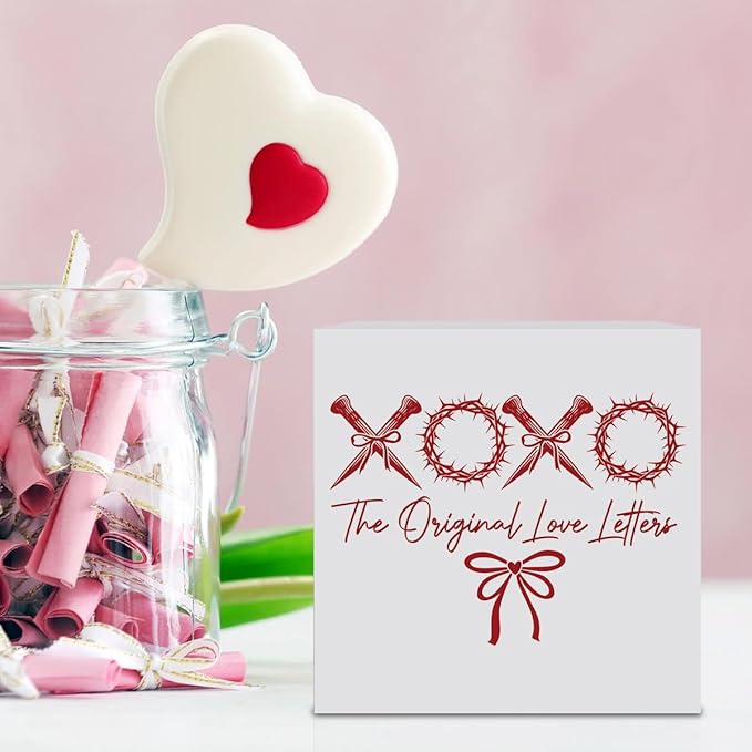 Valentines Day Decorations, Valentines Day Gifts for Her Him, Gift for Boyfriend Girlfriend, Xoxo Anniversary Christian Wooden Box Sign Husband Wife Home Office Bedroom Desk Shelf Decor