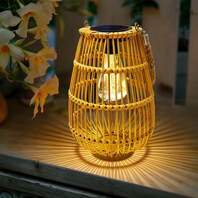 Solar Powered Lantern Outdoor Waterproof Hanging Rattan Lantern Lights Solar Lanterns Decorative Table Lamp for Garden,Yard,Patio,Porch,Trees,Lawn,Pathway,1 Pack
