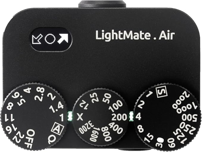 LightMate AirPro Light Meter Photography, 35° Wide-Angle Reflective Digital Exposure Meter, Rechargeable 20H Battery Life, 3 Dials Retro Exposure Indicator, for Leica & Other Film Cameras, Black Metal
