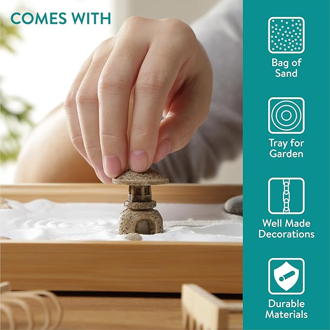 Navaris Zen Garden Kit - Mini Japanese Sand Garden - Miniature Meditation Stone Ornaments - Buddhist Gifts Complete Set - Rectangular Bamboo Tray, White Sand
