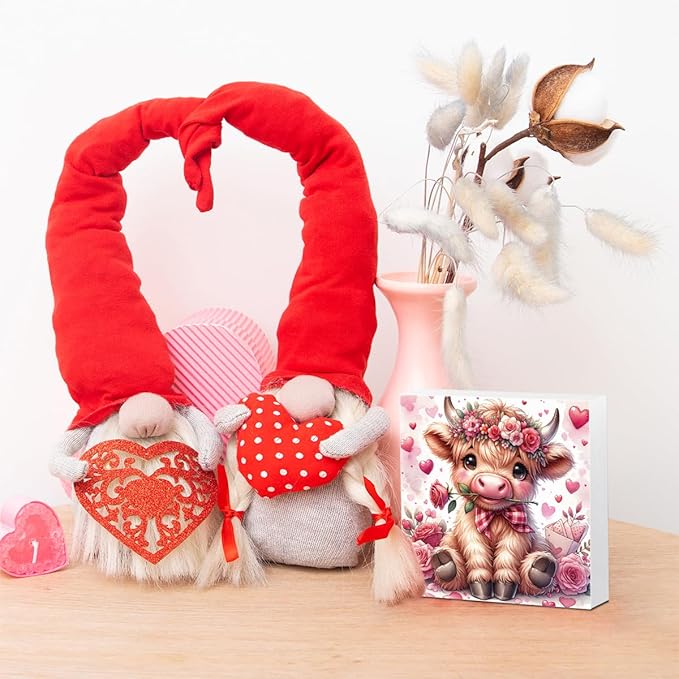 Valentines Day Decorations, Valentines Decor, Pink Valentine's Table Decor, Highland Cow Valentine's Gifts for Boyfriend Girlfriend, Highland Cow Decoration Gifts, Office Home Wooden Decoration Sign
