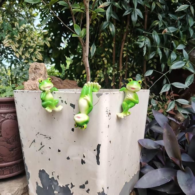 3 Pieces of Outdoor Courtyard Climbing Frog Statue Decoration, Outdoor Fairy Garden Resin Crafts, Flower Pot Landscape Frog, Miniature Landscape Pendant Accessories