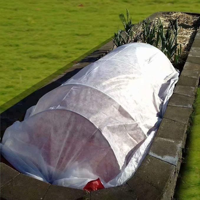 Agfabric Warm Worth Roll Heavy Floating Row Cover&Plant Blanket 0.9oz 7'x100' for Frost Protection,Harsh Weather Resistance& Seed Germination,White