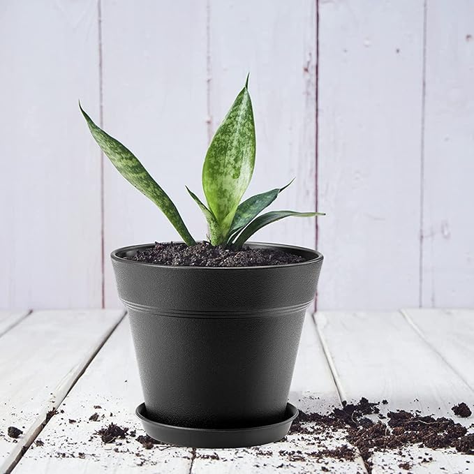16 Pack Plastic Plant Pots with Drainage Holes and Tray, 4 inch Thickened Indoor Planters Seedlings Nursery Pots for Flowers, African Violet, Succulent and All House Plants, Green