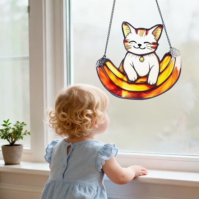 Acrylic Hanging Cat Holding a Banana for Window Doors Home Decoration，Sun Catchers for Windows Hanging，Valentine's Day Mother's Day Birthday Gifts (TYU734)
