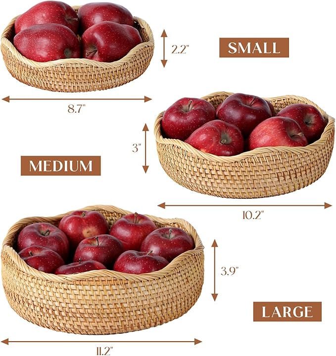 YANGQIHOME Rattan Bread Basket, Round Fruit Baskets, Scalloped Wicker Storage Bowls, Natural Woven Serving Basket Bowls, Decorative Baskets for Kitchen Counter Organizing, 1 Pack, M size