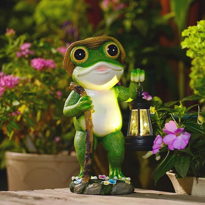 twinbling Solar Frog Garden Decor with Lantern Outdoor Statue for Patio Pathway Frog Figurine for Yard Decoration Lawn Ornament Gardening Gifts for Women Mom Grandma