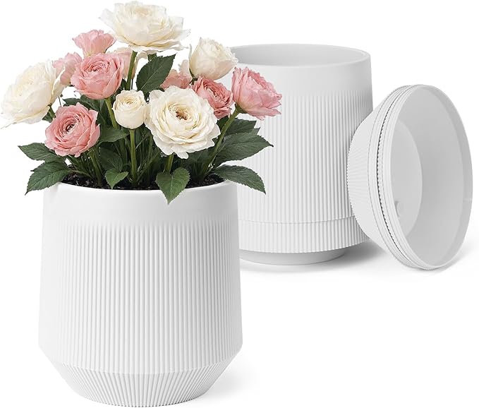 Yaghpy Plant Pots，Set of 3 Plastic Pots for Indoor Plants,Flower Pots Outdoor Planters with Drainage Hole and Seamless Saucer,White