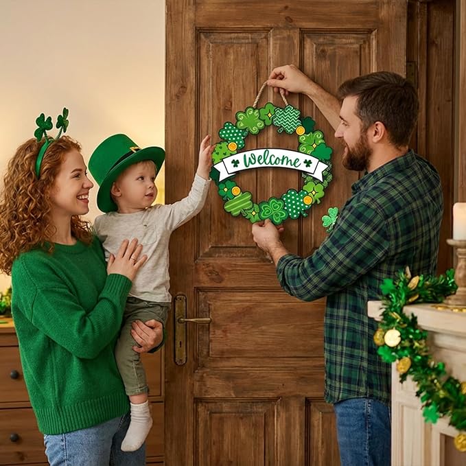 St. Patrick’s Day Decorations, Welcome Shamrock Door Sign, Clover Wooden Hanging Sign, St. Patrick’s Day Shamrock Wreath Door Hanger for Front Door Porch Wall Entryway
