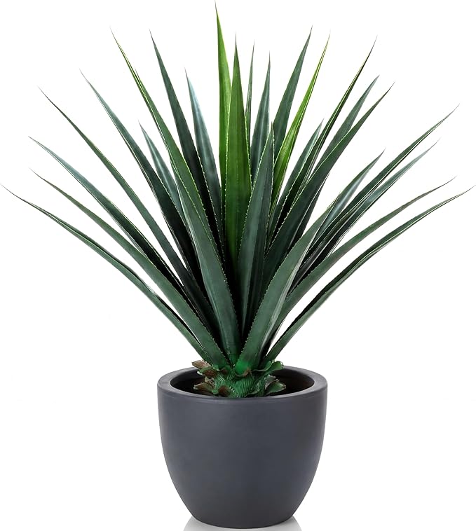 Giegxin 1 Piece 3ft Tall Artificial Spiked Agave Plant Potted Faux Agave Plants 35'' UV Resistant Large Realistic Artificial Greenery Outdoor Indoor for Housewarming Gift House Garden Bathroom