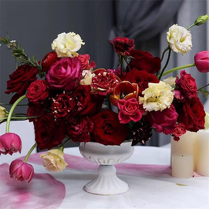 Elegant Iron Dry Flower Display Holder Flower Arrangement Vase with Tall Stand Designs for Enthusiast