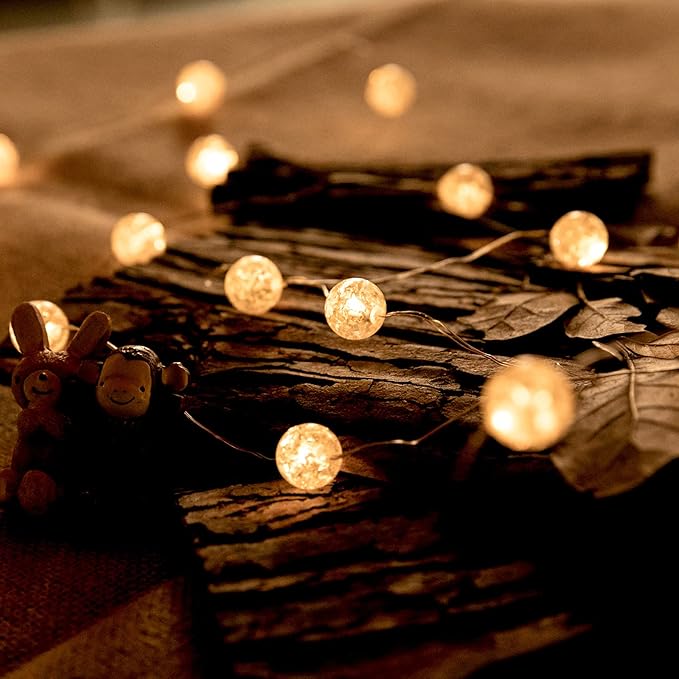 Globe String Lights for Bedroom, Decorative Lightning, Christmas Lights, Crystal Crackle Ball Lights 10Ft 30 LED Soft White Battery Operated Fairy Lights Perfect for Valentine's Day Decor