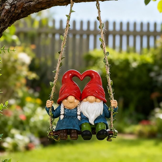 Heart Hat Gnome Couple Swing Hanging Statue - Indoor/Outdoor Funny Gnome Decor, Hanging Garden Ornament for Yard, Tree, Patio, Balcony, Living Room - Gnome Gift for Home Outdoor Decoration