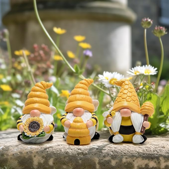 Hodao 3 PCS Bumble Bee Spring Gnome Figurines Decorations Honey Elf Ornaments World Bee Day Decor Gifts for Home, Porch, Yard, Flower Bed Outdoor Garden Decor Gifts for Women, Mom