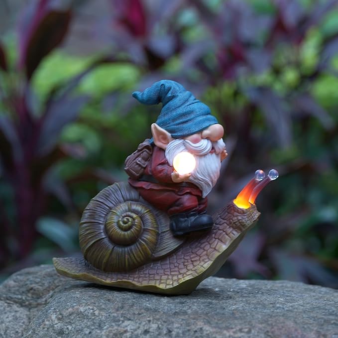 Roundot Gnome Garden Decor Statue Solar Gnomes Decorations for Yard with Lantern Light Outdoor Decorations Patio Birthday Gift for Mom Grandma