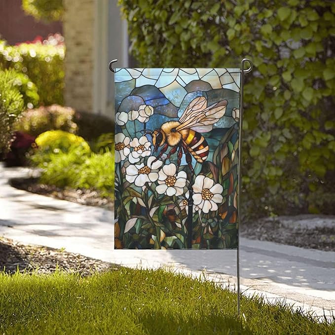Glass Of Insect Garden Flag 12x18 Inch Double Sided All-Weather Polyester Outdoor Flag For Patio Lawn Yard And Garden Welcome Decor