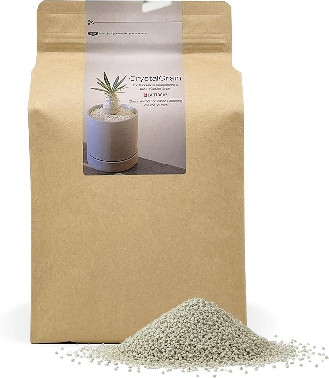 Crystal Grain Cactus & Succulent Soil Mix, Coarse Grain for Maximum Drainage, 100% Inorganic & Odorless, Visible Watering Indicator, Patented Japanese Tech, Resealable Bag, L2(Fits One 6-inch Pot)