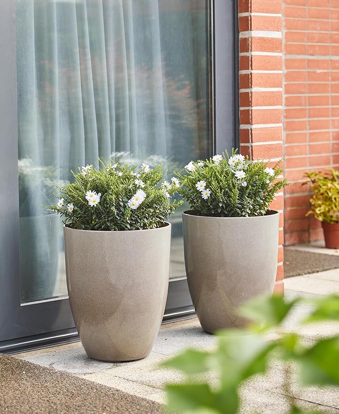 Glitzhome 16.75" H Tall Outdoor Planters Set of 2, Large Planters for Outdoor Plants, Modern Faux Ceramic Texture Round Tall Planter with Drainage Holes,Large Flower Pots for Indoor Garden,Sand Beige