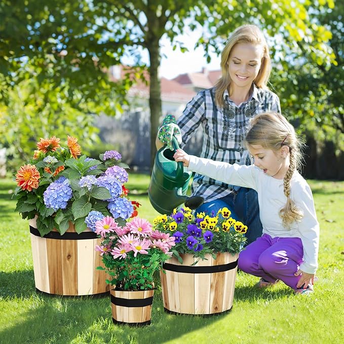 Giantex Set of 3 Barrel Planters, Outdoor Acacia Wood Raised Garden Bed for Flower Vegetable Fruit, Whiskey Bucket Shape Planter Boxes in Different Sizes for Patio Porch Balcony Yard (Natural)