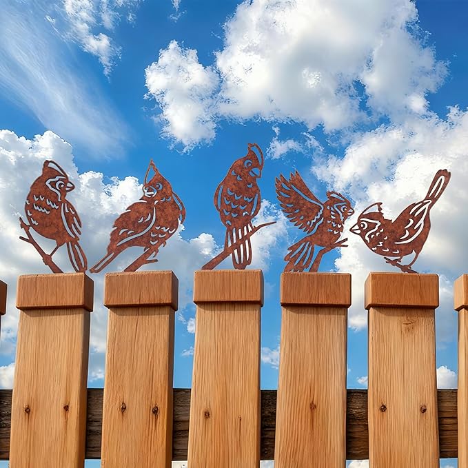 Rusty Birds Decoration, Outdoor Bird Wall Decor, Metal Bird Yard Decor, Garden Sculptures, Yard Art, Fence Decorations Outdoor, Rustic Garden Decor, Metal Birds Craft Statue Ornaments
