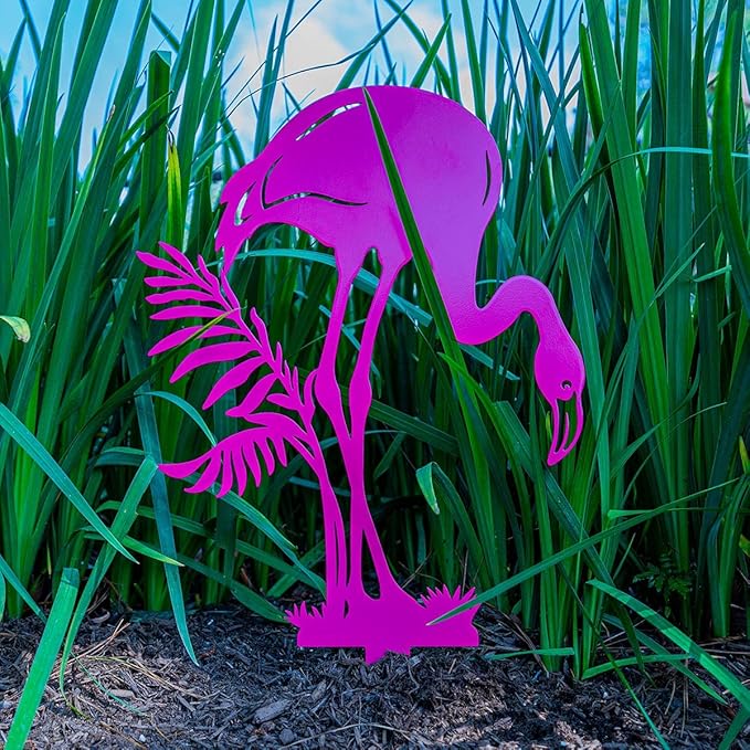 RealSteel Pink Flamingo Yard Decorations – Set of 3 Metal Flamingo Garden Statues, Outdoor Lawn & Front Yard Decor, Weatherproof Steel Yard Art, Flamingo Gifts for Women, Christmas & Summer Garden
