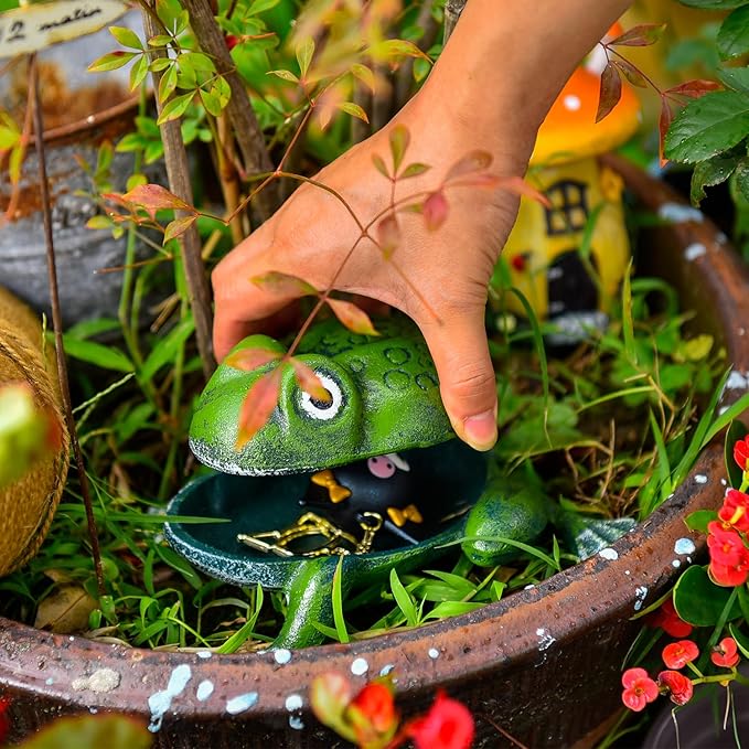 Sungmor Cast Iron Key Hider Outdoor Frog Statue, Hide Spare Key Holder for Outside, Small Garden Frog Statue Lawn Ornament, Indoor Decoration Jewelry Trinkets Box