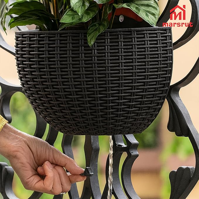 2pcs Semi Circle Hanging Wall Planter, Wall Mounted Half Round Flower Pot for Outdoor Indoor Decoration, Imitation Rattan Plastic Baskets Container with Hooks, Drainage, for Home Office Balcony Fence