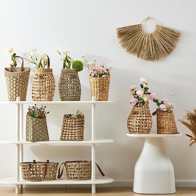 Woven Front Door Basket Water Hyacinth Wall Hanging Basket Decorative Boho Mounted Organizer for Dried Flower Plants Storage Basket for Garden, Home, and Farmhouse Décor (B_Hyacinth)