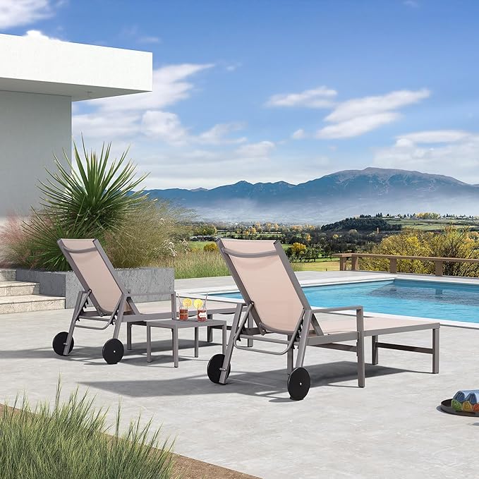 PURPLE LEAF Outdoor Chaise Lounge Set for 2 Aluminum Patio Chaise Lounger Chair with Armrest and Wheels Adjustable Pool Chaise Lounge Chairs for Beach Yard Poolside Table Included, Khaki