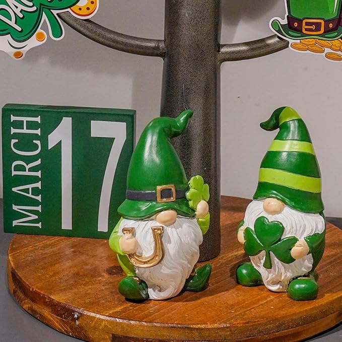 Newman House Studio St Patricks Day Decorations Gnome Décor - 2Pc Resin Gnome Figurines with Green Shamrock Horseshoe Modern Farmhouse Décor for Tabletop Home Décor