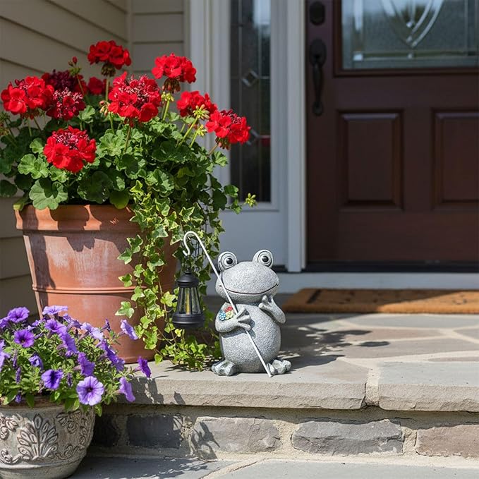 YHSOLAR Frog Solar Garden Statues, Resin Frog Figurine Decorations, Outdoor Frog Decor Art for Lawn,Yard, Unique Housewarming Gift for Garden Home