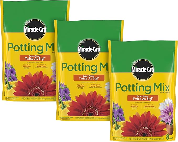 Miracle-Gro Potting Mix, for Indoor or Outdoor Potted Plants, Flowers, Vegetables, Shrubs, Annuals, and Perennials, Feeds Up to 6 Months, 8 qt.