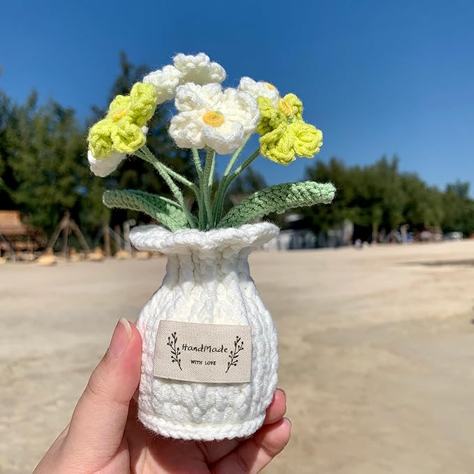 YOOJEE Forget-Me-Not Crochet Flower Potted Plant – Handmade Desk Decor, 7 Bloom Crochet Flowers in Fresh Green Shades
