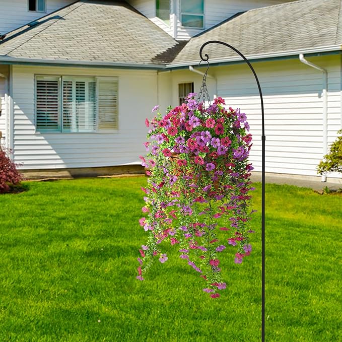 Artificial Hanging Flowers Plants for Outdoor Spring Summer Decoration, 2PCS Faux Silk Daisy UV Resistant Look Real for Outside Home Indoor Planter Porch Garden Yard Decor(Light Purple Red)