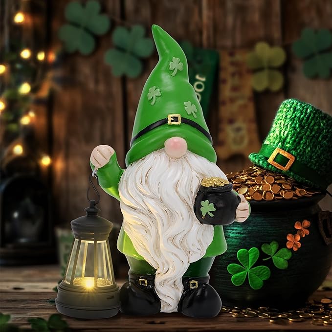 TERESA'S COLLECTIONS St Patricks Decorations for Outdoor Decor, Resin Garden Gnome Holding Lantern with Solar Lights for Porch,Shamrock Leprechaun Figurine for Outside, Irish Gifts for Home,8"