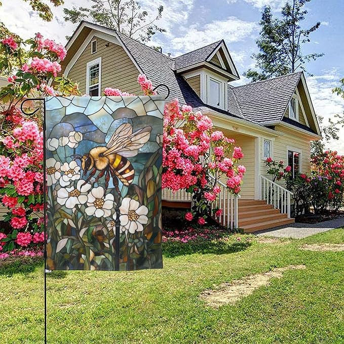 Glass Of Insect Garden Flag 12x18 Inch Double Sided All-Weather Polyester Outdoor Flag For Patio Lawn Yard And Garden Welcome Decor
