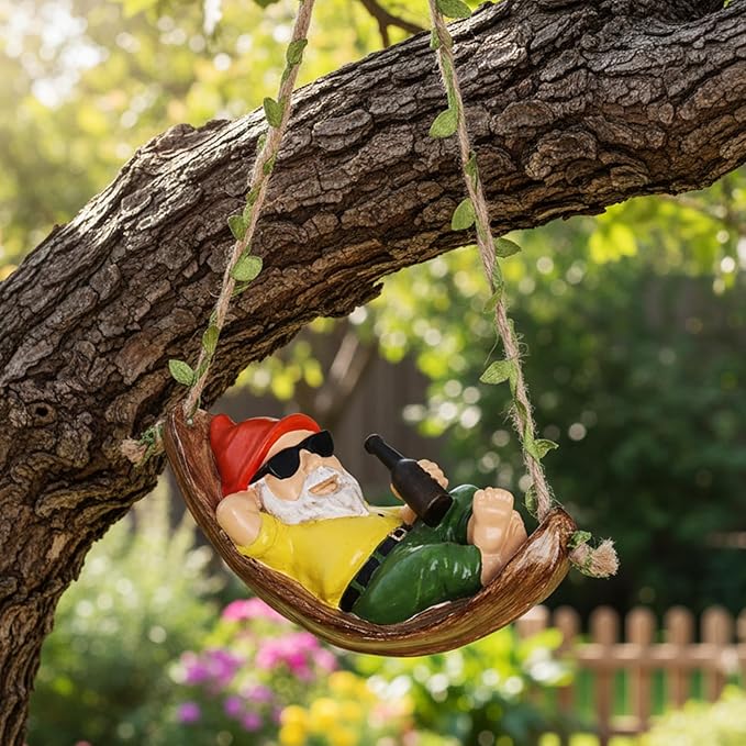Hanging Garden Gnome Statues Decor for Outdoor, Indoor Funny Gnome Decor, Hanging Garden Ornament for Yard, Tree, Patio, Balcony, Living Room - Gnome Gift for Home Outdoor Decoration