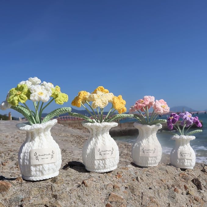 YOOJEE Forget-Me-Not Crochet Flower Potted Plant – Handmade Desk Decor, 7 Bloom Crochet Flowers in Soft Yellow Tones