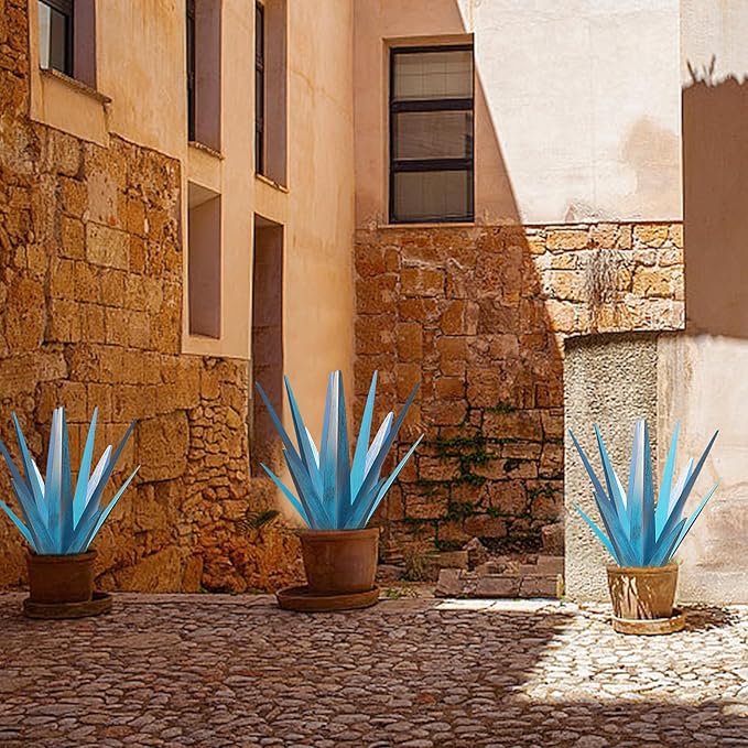 TOMBABY Enlarge Metal Plants Tequila Rustic Sculpture, Outdoor Patio Yard, Home Decor Hand Painted Agave Garden Statue, Outdoor Lawn Ornaments Yard Stakes for Mom Gift (1 Large Blue)