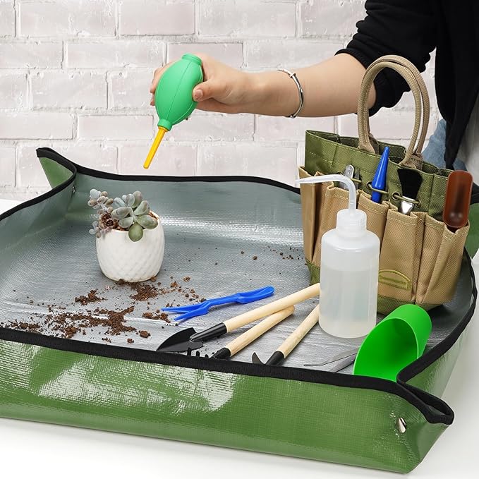 Permade Succulent Tools Kit with Organizer Bag- 13Pcs Indoor Gardening Tools |Mini Succulent Hand Tools with Tote, Succulent Transplanting Supplies, Present for Gardeners Plant Care (Green)